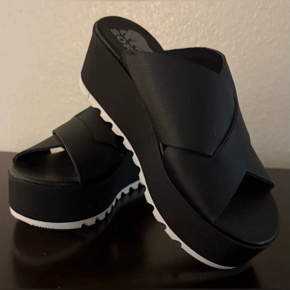 Sorel Cameron Flatform Mule Sandals | Black Platform Slides | Women’s Size 5